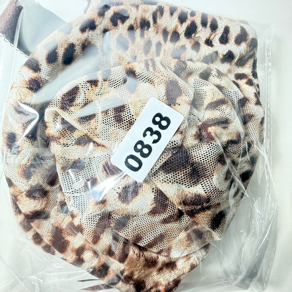 Wacoal Leopard Print Bra - Picture 4 of 4